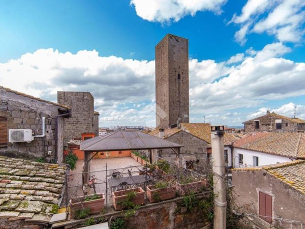 appartamento in vendita a Viterbo in zona Centro Città