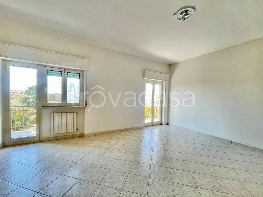 appartamento in vendita a Viterbo in zona Bagnaia