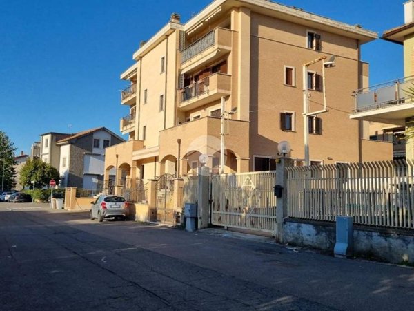 appartamento in vendita a Viterbo