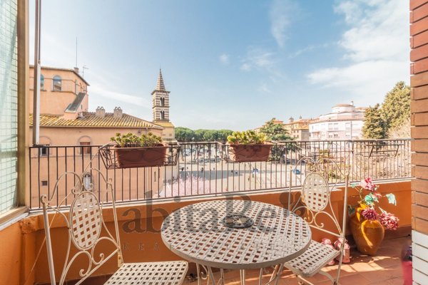 appartamento in vendita a Viterbo in zona Centro Città