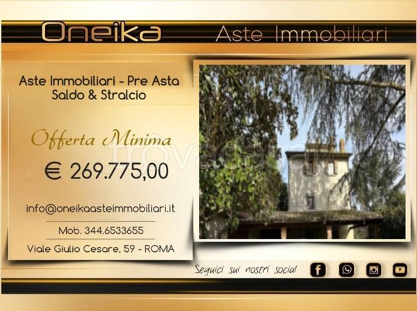 casa indipendente in vendita a Viterbo