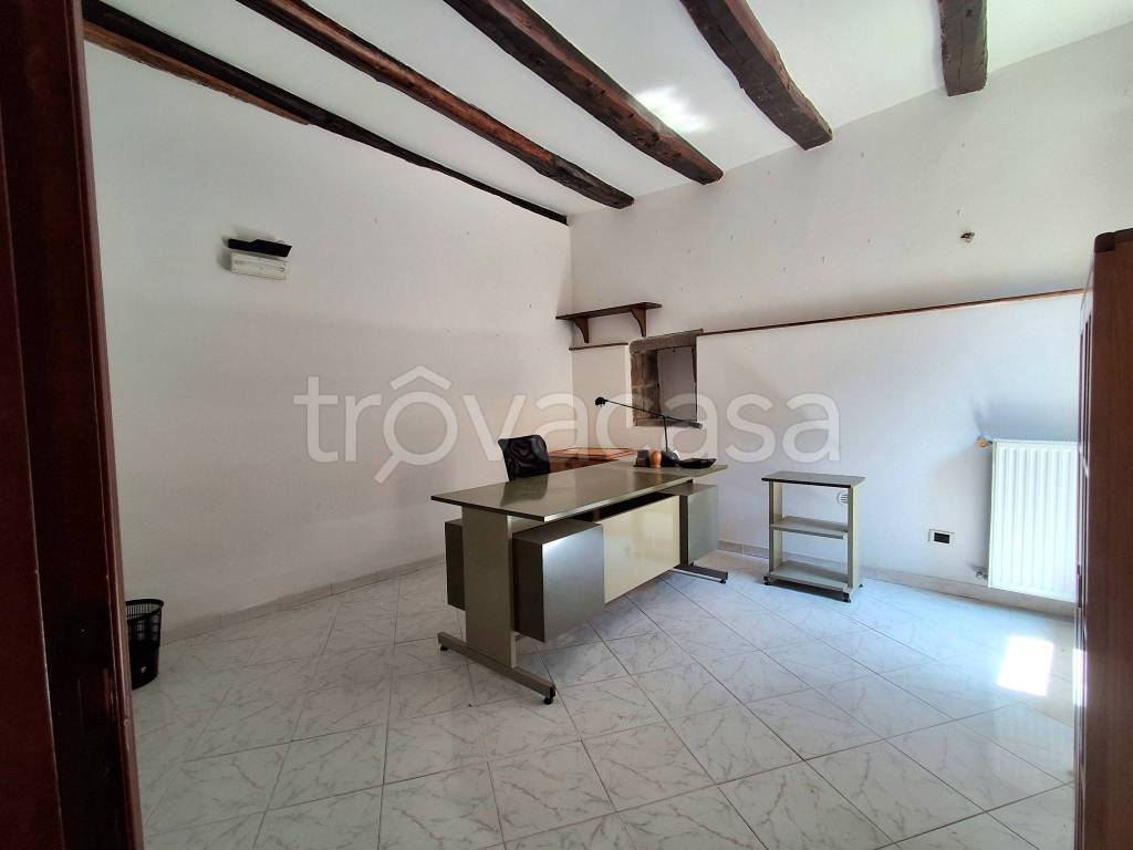 appartamento in vendita a Viterbo in zona Centro Città