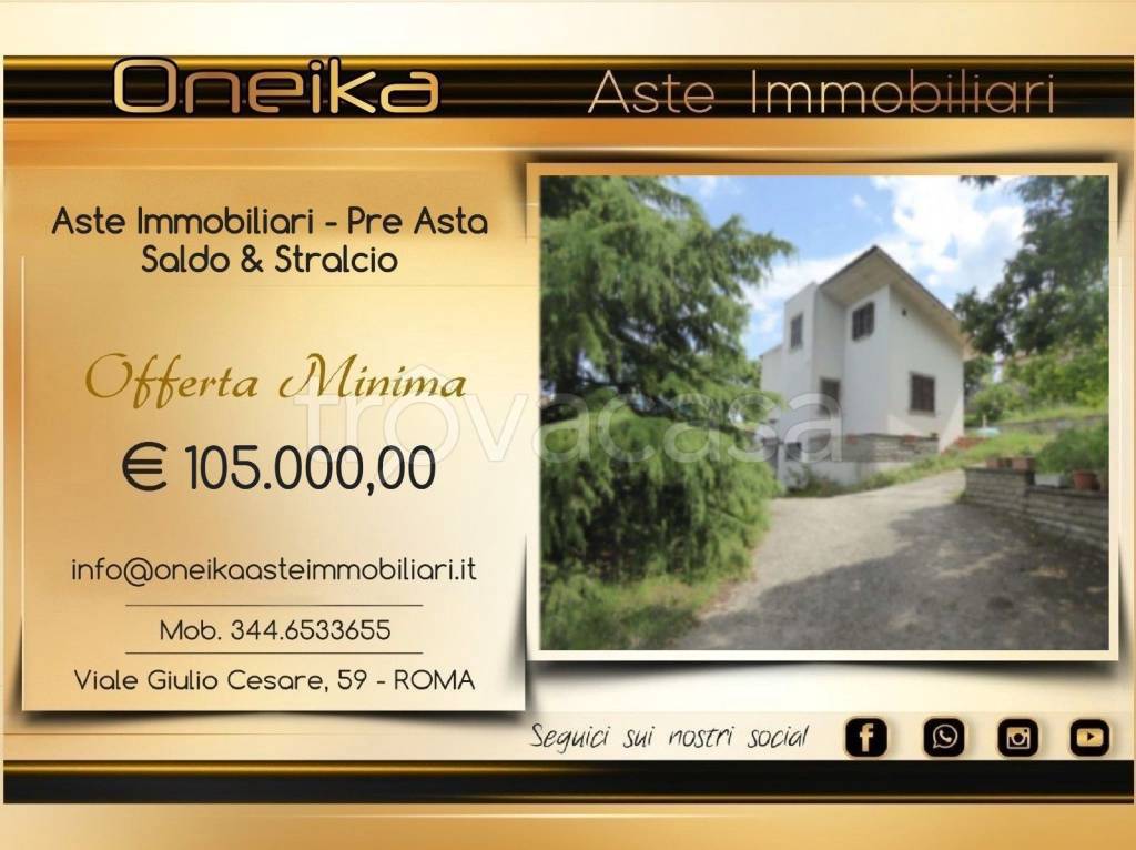 casa indipendente in vendita a Viterbo in zona San Martino al Cimino