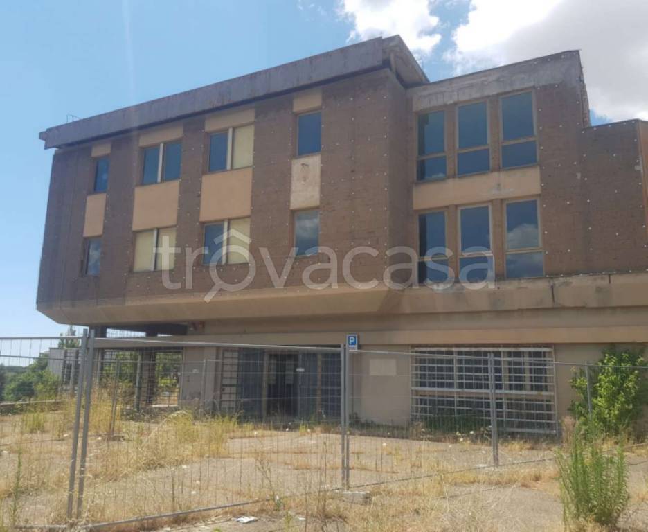 negozio in vendita a Viterbo