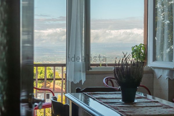 appartamento in vendita a Viterbo in zona San Martino al Cimino