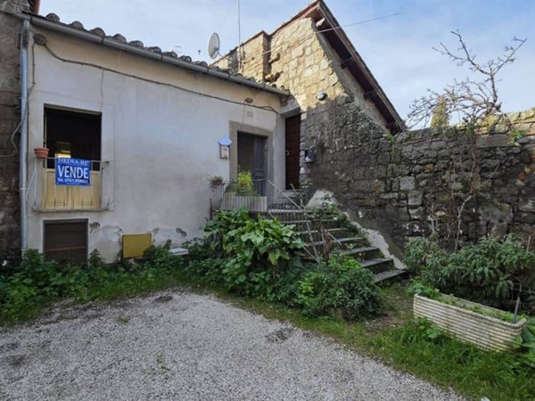 appartamento in vendita a Viterbo in zona Centro Città