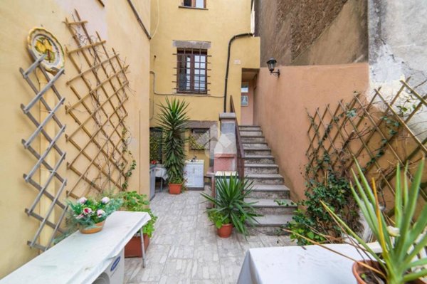 monolocale in vendita a Viterbo in zona Centro Città