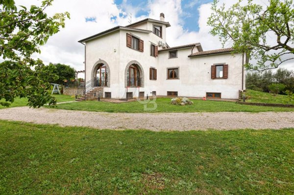 casa indipendente in vendita a Viterbo in zona La Quercia