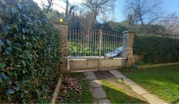 appartamento in vendita a Viterbo