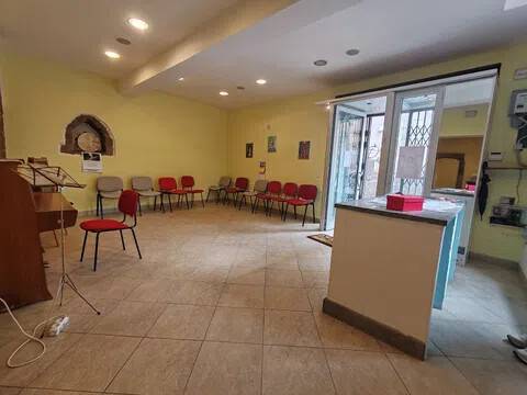 negozio in vendita a Viterbo in zona Centro Città