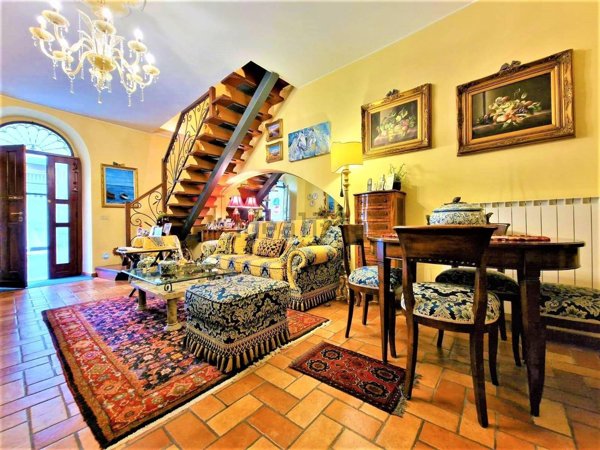 appartamento in vendita a Viterbo in zona Centro Città