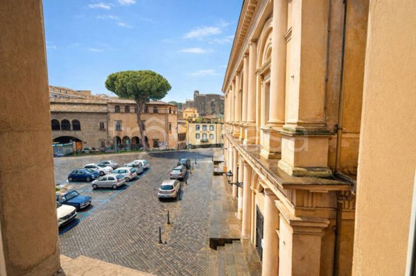 appartamento in vendita a Viterbo in zona Centro Città