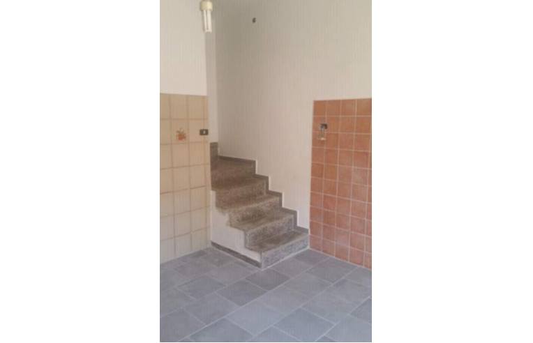 appartamento in vendita a Viterbo in zona Fastello
