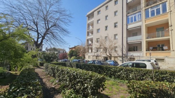 appartamento in vendita a Viterbo in zona La Quercia