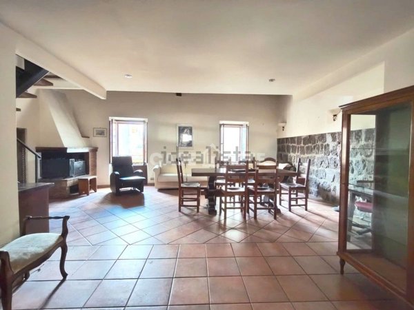 appartamento in vendita a Viterbo in zona Centro Città