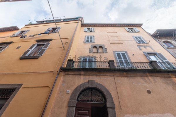 appartamento in vendita a Viterbo in zona Centro Città