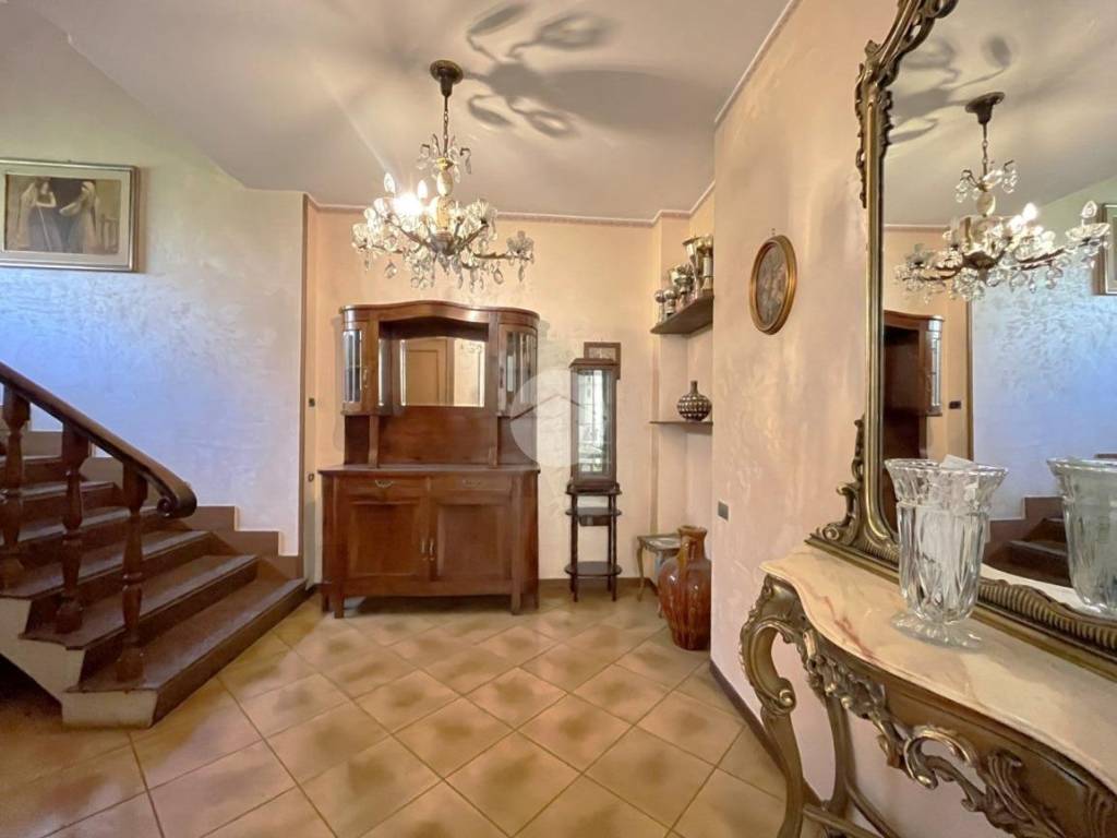 casa indipendente in vendita a Viterbo
