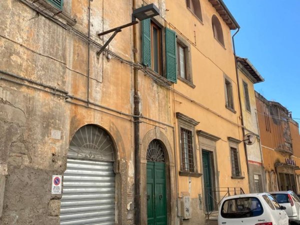 appartamento in vendita a Viterbo in zona Centro Città