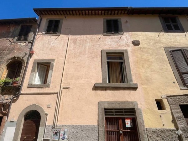 appartamento in vendita a Viterbo in zona Centro Città