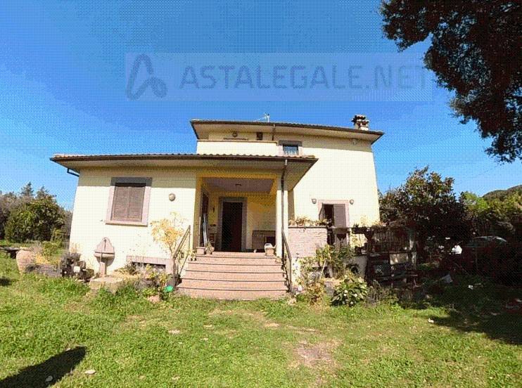 casa indipendente in vendita a Viterbo in zona La Quercia