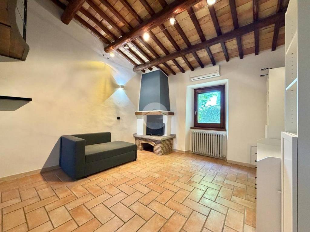 appartamento in vendita a Viterbo in zona La Quercia