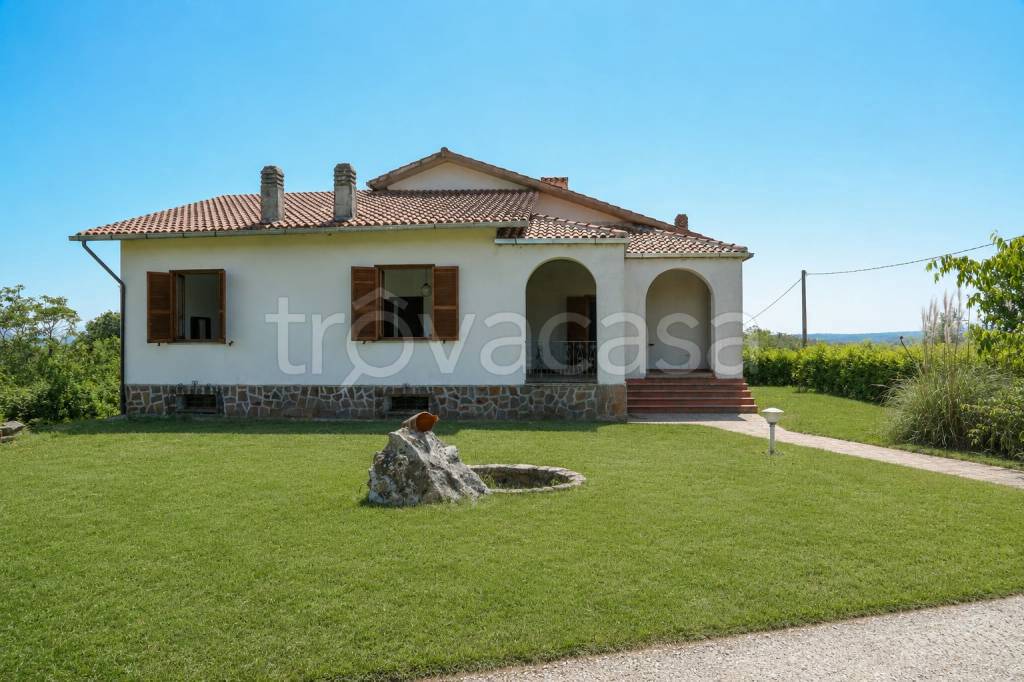casa indipendente in vendita a Viterbo in zona Grotte Santo Stefano