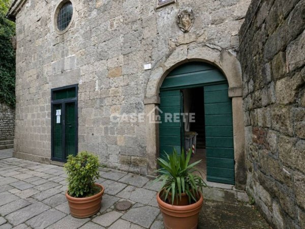 appartamento in vendita a Viterbo in zona Centro Città
