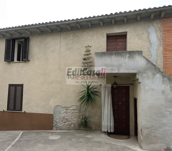appartamento in vendita a Viterbo in zona Sant'Angelo