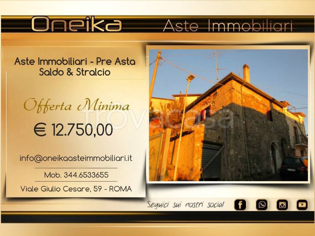 appartamento in vendita a Viterbo in zona Fastello