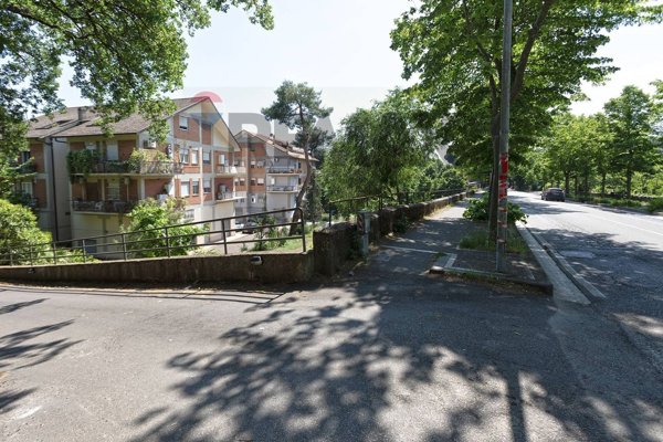 appartamento in vendita a Viterbo in zona La Quercia