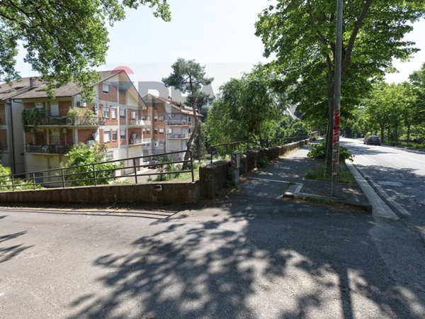 appartamento in vendita a Viterbo in zona La Quercia