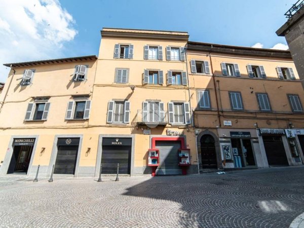 appartamento in vendita a Viterbo in zona Centro Città