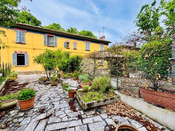 appartamento in vendita a Viterbo in zona Centro Città