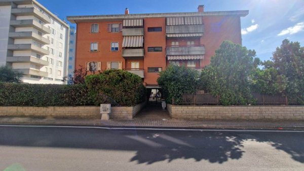 appartamento in vendita a Viterbo in zona La Quercia