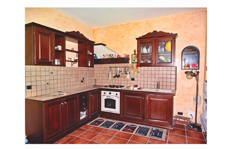 casa indipendente in vendita a Viterbo in zona Villa Immacolata