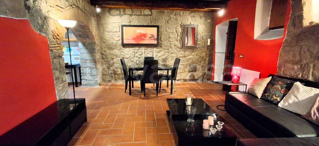appartamento in vendita a Viterbo in zona Centro Città