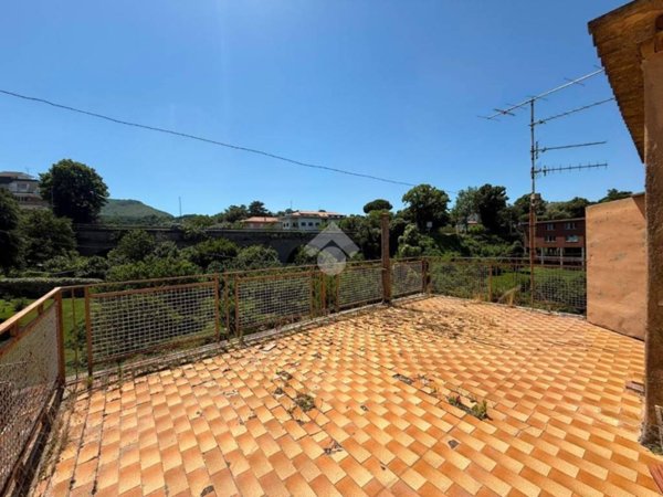 casa indipendente in vendita a Viterbo in zona Bagnaia