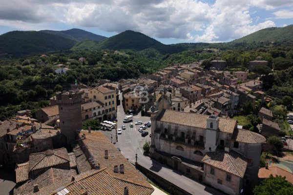 casa indipendente in vendita a Viterbo in zona Bagnaia
