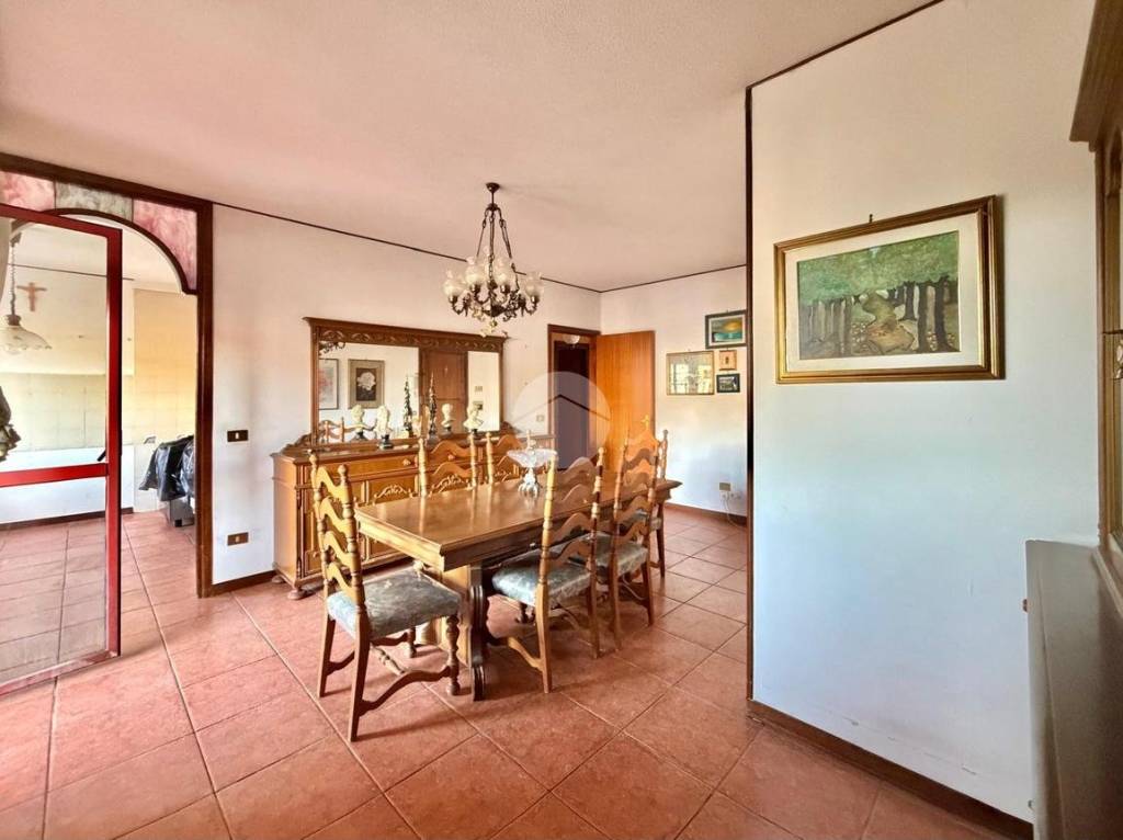 appartamento in vendita a Viterbo in zona La Quercia