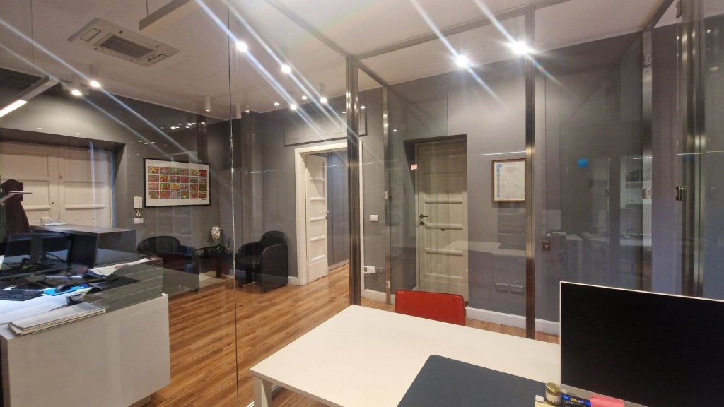 ufficio in vendita a Viterbo in zona Centro Città