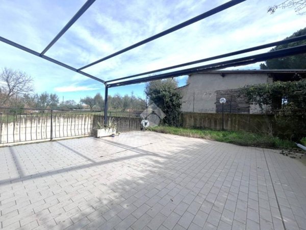 appartamento in vendita a Viterbo in zona La Quercia