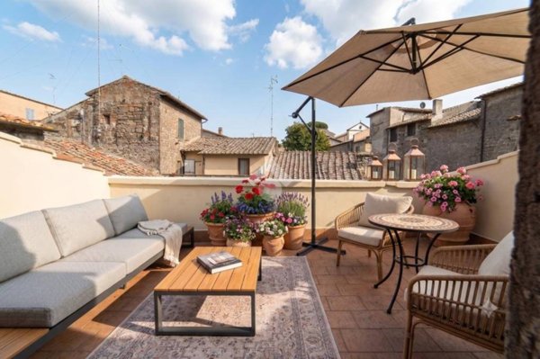 appartamento in vendita a Viterbo in zona Centro Città