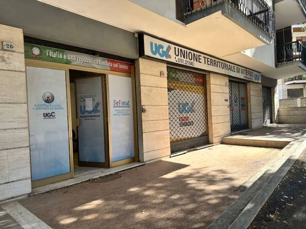 negozio in vendita a Viterbo