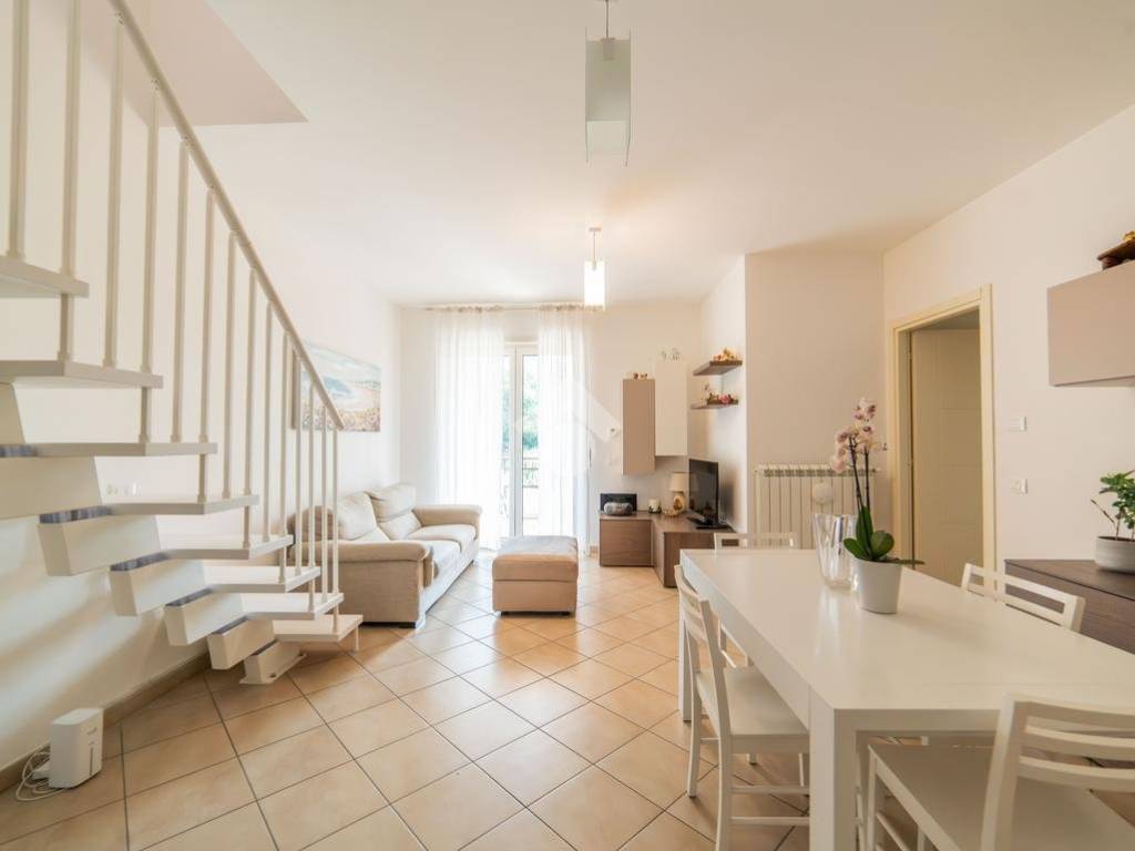 appartamento in vendita a Viterbo in zona Bagnaia