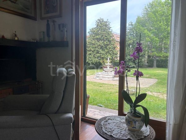 casa indipendente in vendita a Viterbo in zona Bagnaia