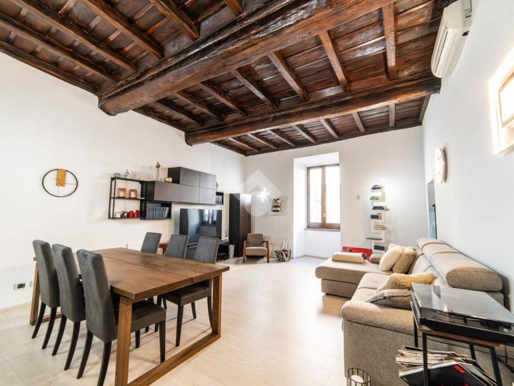 appartamento in vendita a Viterbo in zona Centro Città