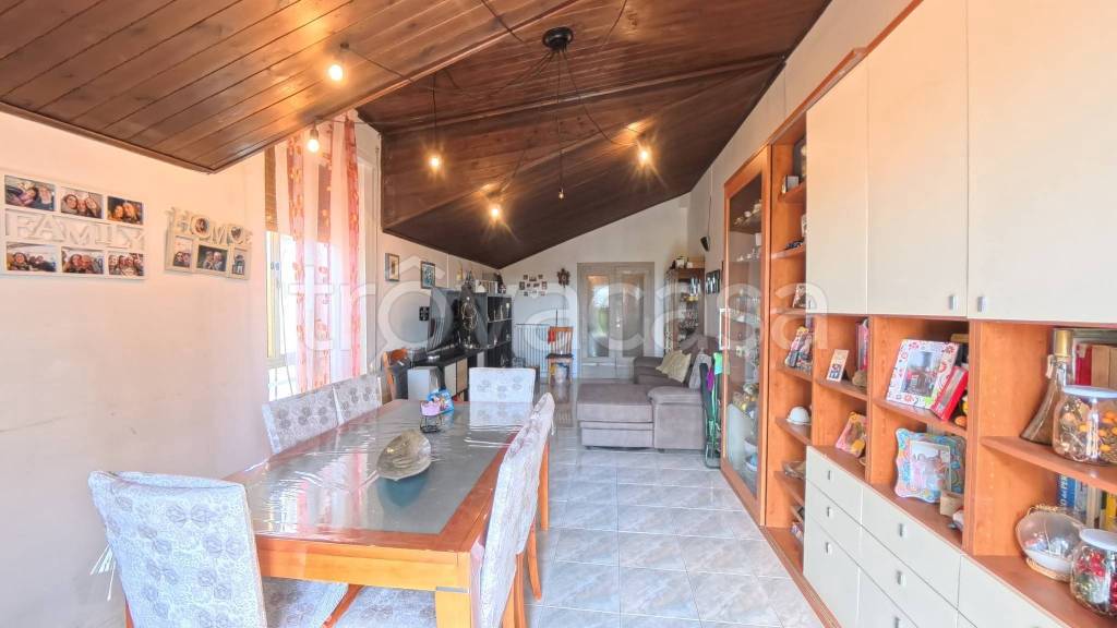 appartamento in vendita a Viterbo in zona La Quercia