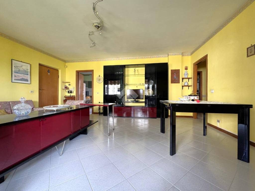 appartamento in vendita a Viterbo in zona La Quercia