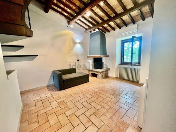 appartamento in vendita a Viterbo in zona La Quercia