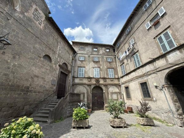 appartamento in vendita a Viterbo in zona Bagnaia